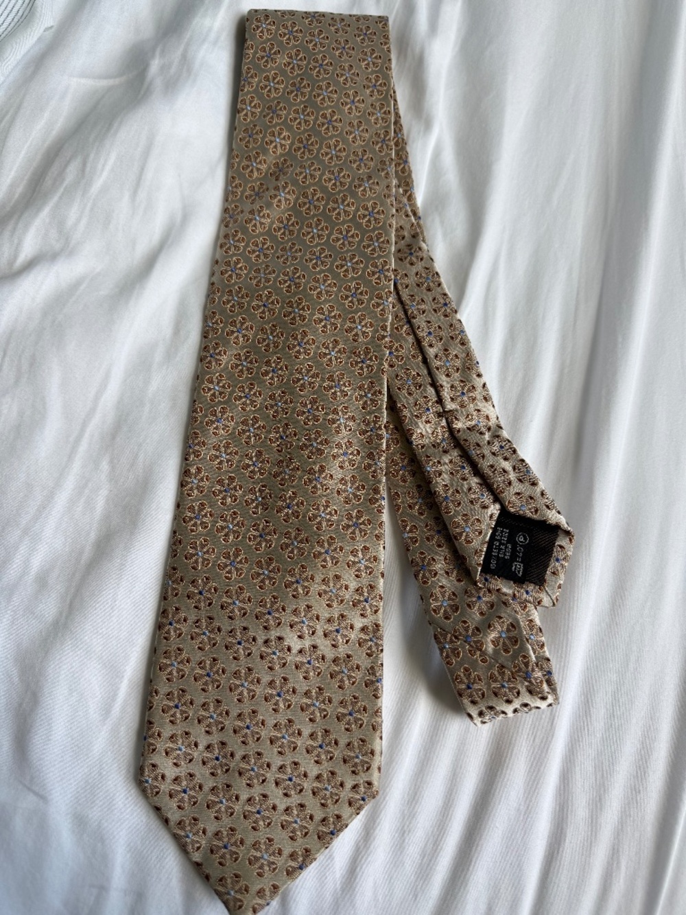 Ermenegildo Zegna Beige Floral Geometric Silk Tie Italy 59” Classic